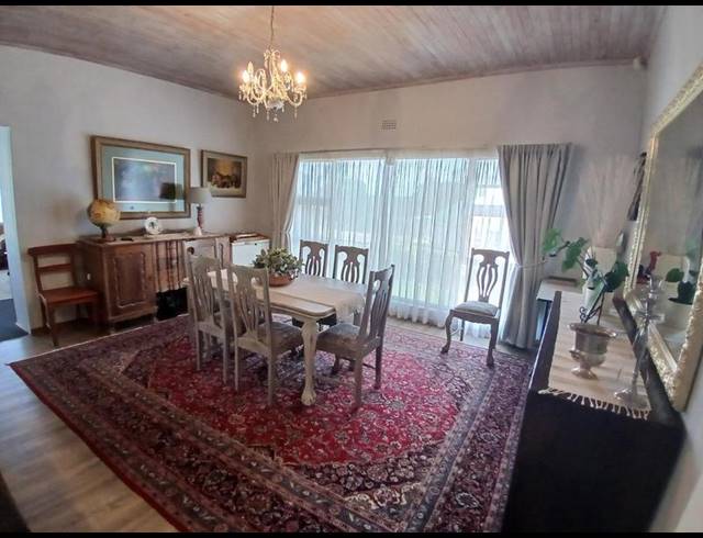 4 BEDROOM HOUSE FOR SALE IN STILBAAI-WES